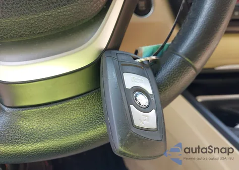 2015 BMW 328I из США, поврежденный, VIN WBA3A5C51FF609003